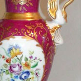 Puce vase