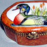 Duck on burl